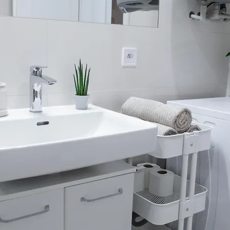 Apartman Minimalist In Wenceslas Square