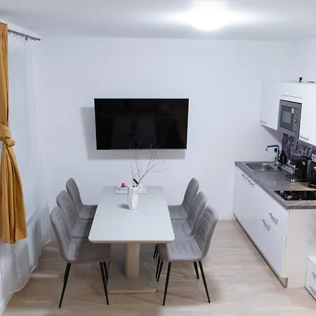 Apartman Minimalist In Wenceslas Square *